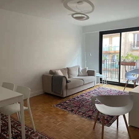 Great Near Eiffel Tower パリ